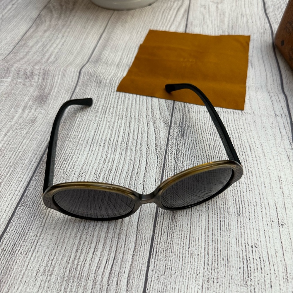 MCM sunglasses - Picture 5 of 12